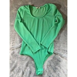 Women’s boutique bodysuit size small